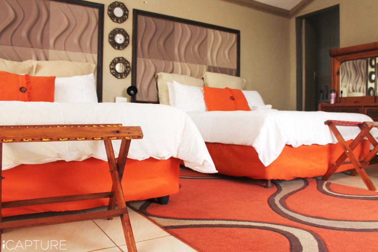 Mogwase Vicky B Bed And Breakfast المظهر الخارجي الصورة