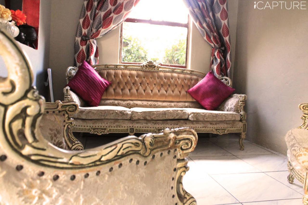 Mogwase Vicky B Bed And Breakfast المظهر الخارجي الصورة